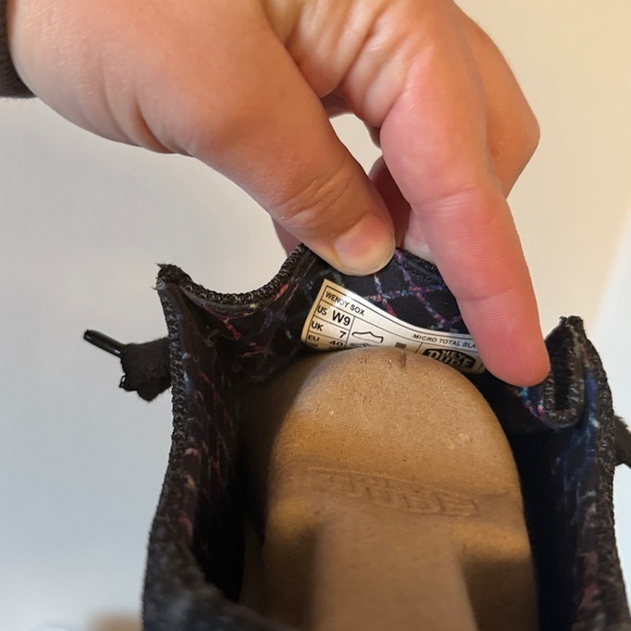 HeyDude Wendy Sox Monochromatic Black Shoes Size 9 - Picture 7 of 7